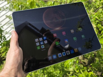 Oppo Pad 4 Pro: Buiten kijken
