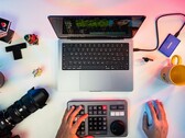 Om die lange rendertijden te verkorten, hebben contentmakers de nieuwste en beste hardware nodig die beschikbaar is (Afbeelding bron: TheRegisti op Unsplash)