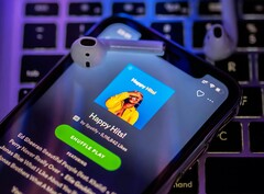 Spotify Premium kost slechts 11,99 euro per maand. (Bildquelle: Omid Armin)