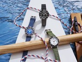 Drie Citizen Promaster-duikhorloges met witte, zwarte en blauwe wijzerplaten, elk voorzien van een bijpassende duikring en een urethaanband.