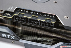 3x 8-pins voor de MSI GeForce RTX 3090 Suprim X