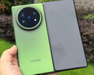 De Vivo X Fold5 in een van de drie lanceringskleuren. (Afbeeldingsbron: via Shido Tatushiko)