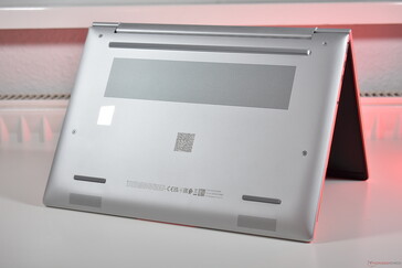 HP EliteBook 8 G1a 14: onderklep