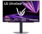 De LG UltraGear 27GX704A (foto) wordt geleverd met een glanzend OLED-paneel. (Afbeeldingsbron: LG Japan)