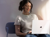Microsoft bevestigt opnieuw dat de nieuwe Snapdragon X-laptops ontworpen zijn om de productiviteit voorop te stellen (Afb. bron: Microsoft)