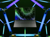 De GeForce RTX 4090 kan tot 175 W verbruiken in de Razer Blade 16. (Beeldbron: Razer)