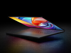 Asus heeft een haptisch trackpad en een toetsenbord met een toetsaanslag van 1,7 mm toegevoegd.