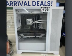 Een internetgebruiker is erin geslaagd om een krachtige gaming-pc met een Core i9-14900KF, 64 GB DDR5-geheugen en een RTX 4070 Ti Super met 80% korting te scoren. (Afbeeldingsbron: uneektnt via Reddit)