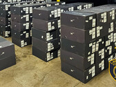 In beslag genomen Starlink-kits bedoeld voor wederverkoop (Beeldbron: LTPD)