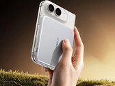 De PicoGo Air AM72 staat vermeld voor $79.99. Afgebeeld: een bewerkte promotiefoto van de powerbank.
