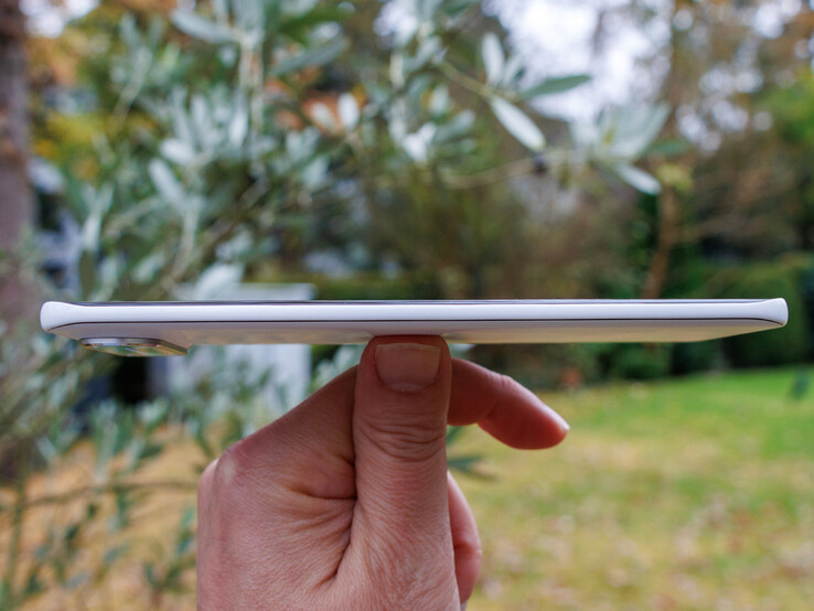 Tecno Slim 5G (Afbeelding bron: Daniel Schmidt)