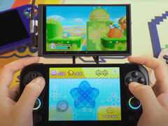 Anbernic heeft de gameplay van Nintendo DS dual display op een paar recente handhelds geplaagd, waaronder de afgebeelde RG476H. (Afbeeldingsbron: Anbernic)