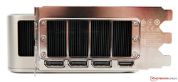 De externe aansluitingen van de Nvidia GeForce RTX 3090 FE