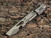 De compacte multitool-koevoet van Rixel weegt iets minder dan 90 gram.