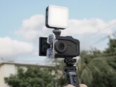 SmallRig maakt van de Canon PowerShot V10 een krachtige kleine vloginstallatie. (Beeldbron: SmallRig)