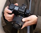 De nieuwe Leica Summilux is aanzienlijk kleiner en goedkoper dan zijn voorganger.