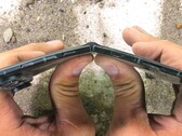 De Samsung Galaxy Z Fold8 Ultra gaat direct van de duurzaamheidstest naar de demontage met een kostbare schade aan het scherm.