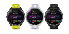 De Forerunner 965 komt in drie kleuren met verwisselbare horlogebanden. (Beeldbron: Happy Run)