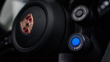 E-Shift-knop van de Porsche Taycan uit 2027.