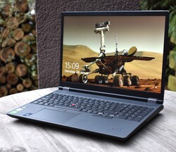 Beoordeeld: Lenovo ThinkPad P16 G1, geleverd door Lenovo.