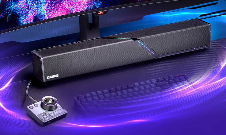 De control hub is voorzien van microfoons met echo-onderdrukking, waardoor teamchat ook zonder headset werkt.