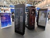 Cooler Master i100 Air-behuizing met een Intel ARC Battlemage-GPU en Maxsun's MCIO mini-ITX-moederbord