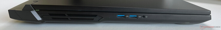 Links: 2x USB-A 3.2 Gen.2 (10 GBit/s), 3,5 mm audio