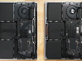 Spot het verschil: de M1 MBP 13 vergeleken met de M2 MBP 13. (Afbeelding bron: iFixit)