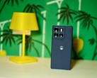 Stijlvol, niet te zwaar, met een lange levensduur: De Motorola Moto G86 Power geeft zijn gebruikers echte onafhankelijkheid. (Afbeeldingsbron: Notebookcheck)