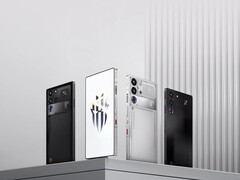 De RedMagic 10S Pro is verkrijgbaar in matzwarte, zilvertransparante en zwarttransparante kleuren (Afbeelding bron: RedMagic)