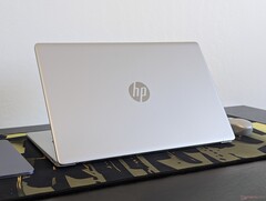 De HP 17t is nu een van de meest betaalbare laptops in zijn klasse (Afbeelding bron: Notebookcheck)