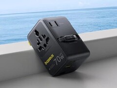 De Baseus EnerCore CG11 Universele Reisadapter (afbeelding) is nu verkrijgbaar in de VS. (Afbeeldingsbron: Baseus)