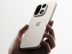 De OnePlus 15 zou op 27 oktober 2025 in China gelanceerd kunnen worden. Afgebeeld: de achterkant van de telefoon. (Afbeeldingsbron: OnePlus)