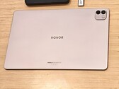 Er is een nieuwe variant van de Honor MagicPac 3 Pro tablet met een 12,3-inch OLED-scherm teased.