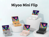 De Miyoo Mini Flip in zijn vijf lanceringskleuren. (Afbeeldingsbron: Miyoo - bewerkt)