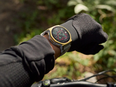 Amazfit's T-Rex 3 Pro 44 mm Arctic Gold smartwatch (afbeelding) is nu verkrijgbaar in Europa. (Afbeeldingsbron: Amazfit)