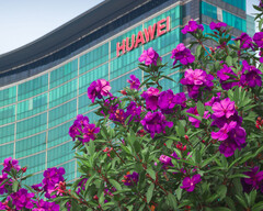 Een niet nader gespecificeerde groep Amerikaanse patenten van Huawei zal worden overgedragen aan Qualcomm zodra de toezichthouders de verkoop goedkeuren.