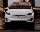 Zelfs bij een lage kilometerstand zou de Tesla Model X Plaid wel eens niet door de uitgebreide verplichte keuring in Duitsland kunnen komen (Afbeelding: Jorgen Hendriksen)