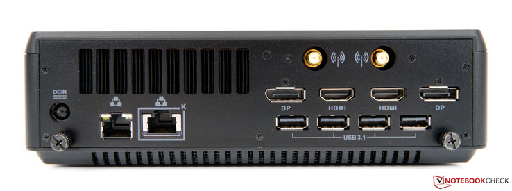Achterkant: voedingspoort, Dual-LAN (1G en 2,5G), 4x USB 3.1 Type-A, 2x DisplayPort, 2x HDMI, 2x WLAN-antennes