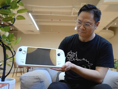 De Ayaneo Next II wordt een van de grootste speciale gaming-handhelds die er zijn als hij wordt gelanceerd. (Afbeeldingsbron: Ayaneo)