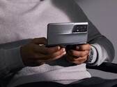Honor betaalt meer dan 30% meer voor de Magic V2 als u de RSR Porsche Design versie wilt. (Afbeeldingsbron: Honor)