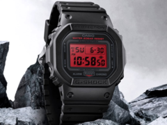 De Casio G-Shock DW-5600BBR-1ER (afbeelding) heeft een waterdichtheid van 200 meter en een multifunctioneel alarmsysteem. (Afbeeldingsbron: G-Shock UK)