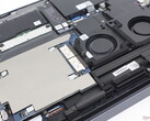 De Pro Max 16 Plus is een van de weinige moderne laptops die wordt geleverd met een verwijderbare grafische kaart die DGFF of Dell Graphics Form Factor wordt genoemd (Afbeelding bron: Notebookcheck)