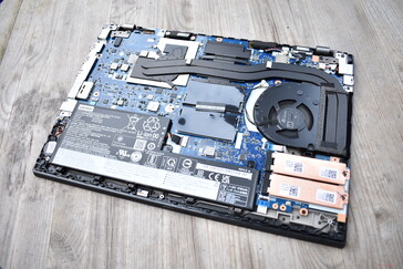 Lenovo ThinkPad P15v G3: Bekijk de binnenkant