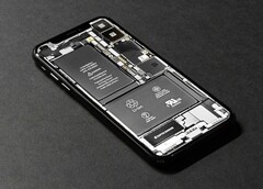 Europese modelvarianten van smartphones hebben vaak een kleinere batterij dan hun Chinese tegenhangers (Afbeeldingsbron: Tyler Lastovich)