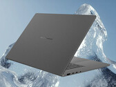 De nieuwe Zenbook A16 heeft een IJslandse grijze afwerking.