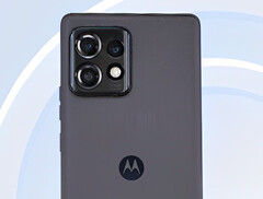 Het lijkt erop dat Motorola overgaat op een nieuwe designtaal voor toekomstige smartphones. (Beeldbron: TENAA)