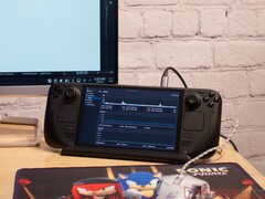 Een smartphone kan worden gebruikt als Bluetooth-audiobron voor het Steam Deck, zodat game-audio, muziek, video's en gesprekken via dezelfde hoofdtelefoon kunnen worden afgespeeld.
