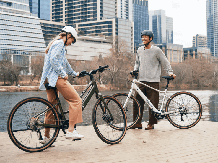 De Velotric Tempo e-bike is verkrijgbaar met een mid-step en high-step frame