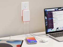 De Twelve South PlugBug met Find My is ook verkrijgbaar in een Travel Edition. (Afbeelding bron: Twelve South)